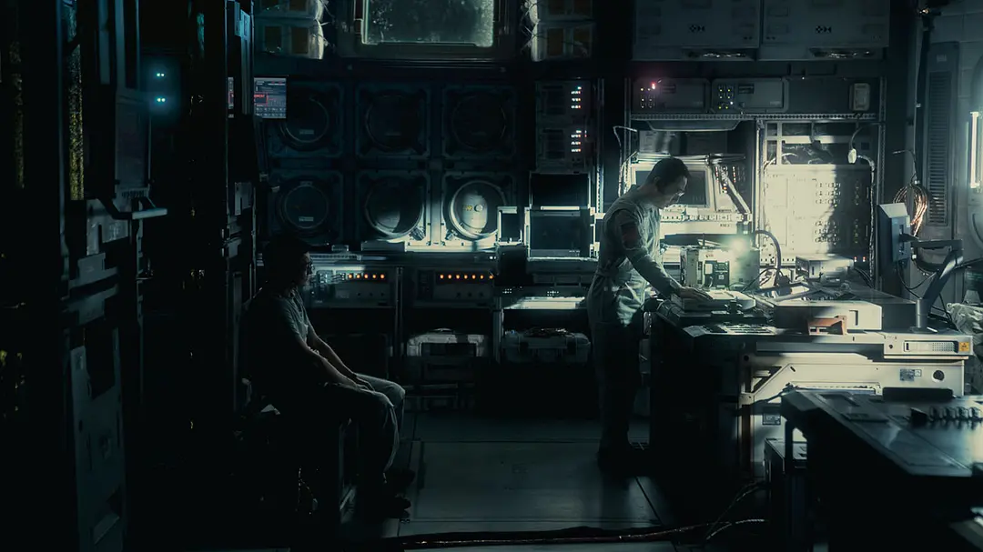 the-wandering-earth-II